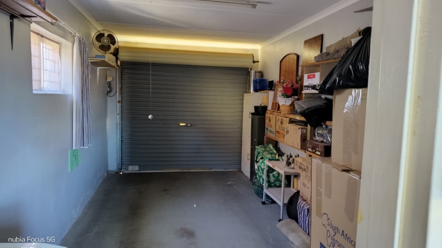 2 Bedroom Property for Sale in Ferreira Town Eastern Cape